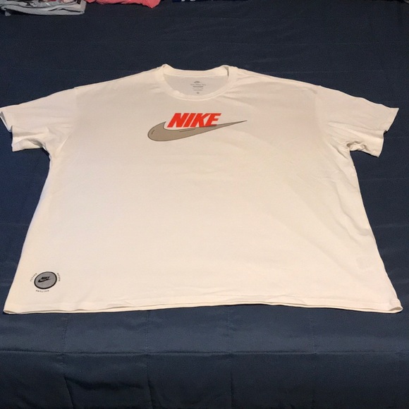 Nike Purpose Moves Us T-shirt - Picture 3 of 10